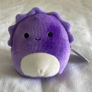 Delilah Squishmallow.